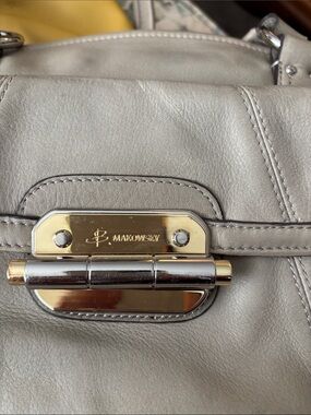 b. makowsky Silver-Tone Leather Shoulder Bag